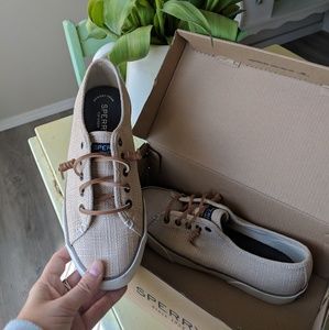 Sperry Sneakers